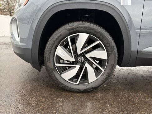 New 2026 Volkswagen Atlas SE FWD image 30