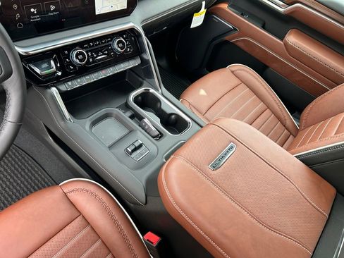 New 2025 GMC Sierra 2500 Denali Ultimate w/ Max Trailering Package image 20