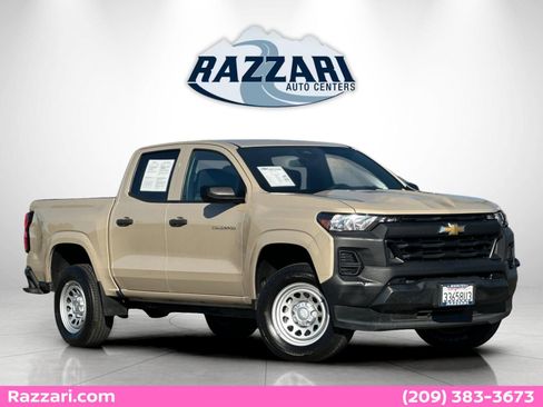 Used 2023 Chevrolet Colorado W/T image 1