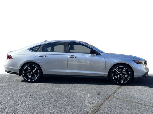 Certified 2025 Honda Accord Sport image 26