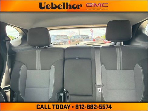 Used 2023 Chevrolet Blazer LT FWD image 18
