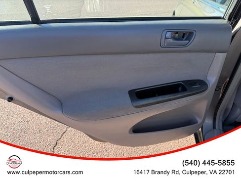 Used 2006 Toyota Camry LE FWD image 11