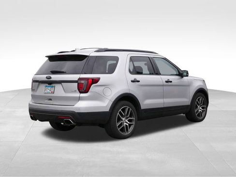 Used 2016 Ford Explorer Sport w/ Equipment Group 401A AWD/4WD image 10