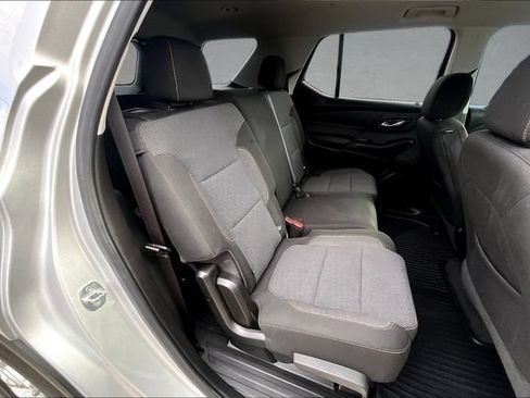 Used 2020 Chevrolet Traverse LS FWD image 24