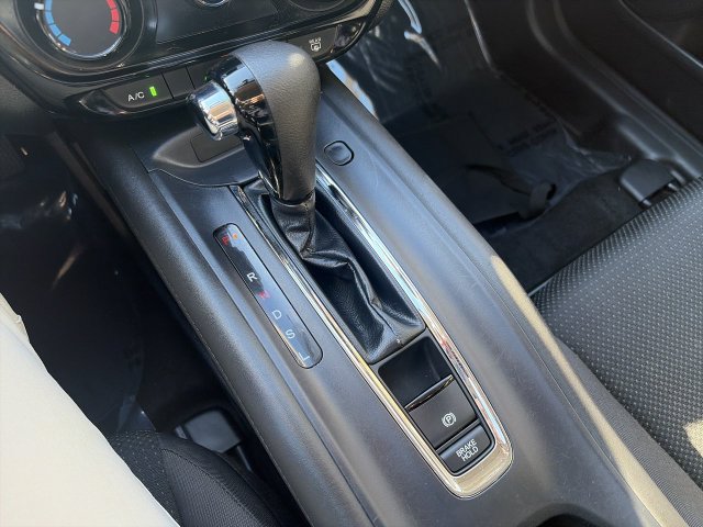Used 2020 Honda HR-V LX image 20