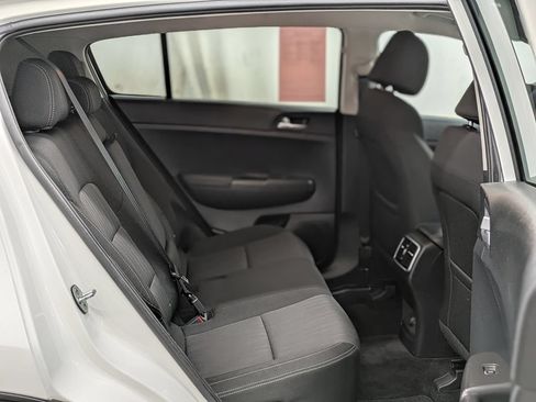 Used 2020 Kia Sportage LX AWD/4WD image 27