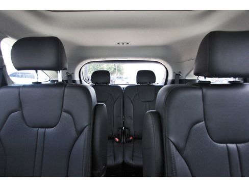 Certified 2023 Kia Sorento SX AWD/4WD image 14