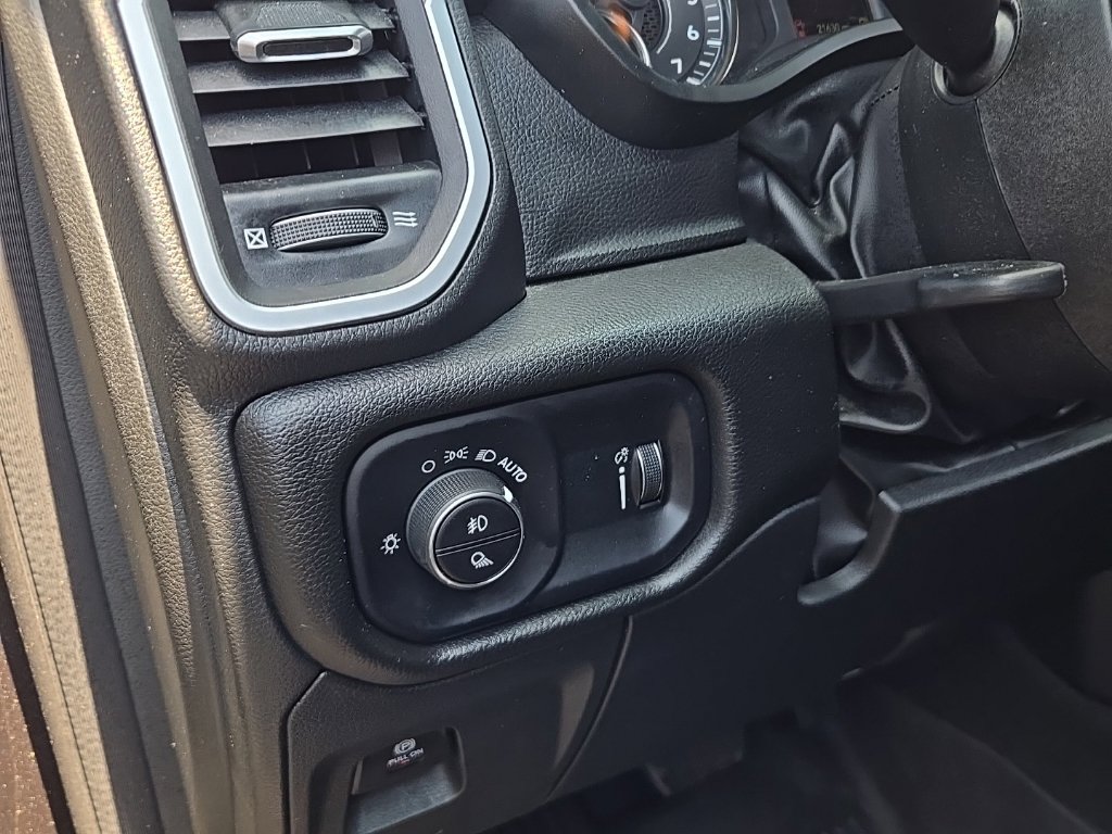 Used 2023 RAM 1500 Big Horn AWD/4WD image 22