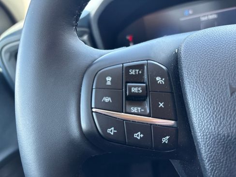 Used 2025 Ford Maverick Lariat w/ Black Appearance Package AWD/4WD image 16