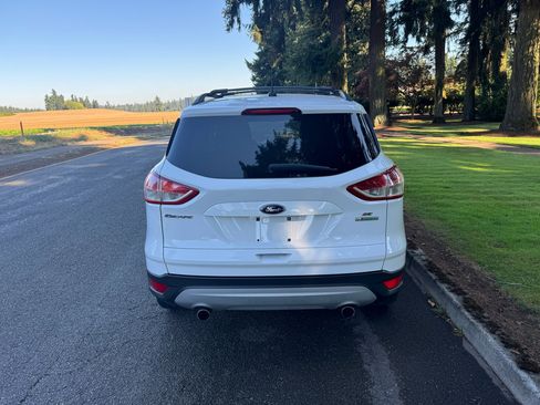 Used 2013 Ford Escape SE image 4