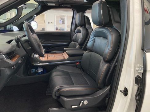 New 2026 Lincoln Navigator L Black Label AWD/4WD image 20