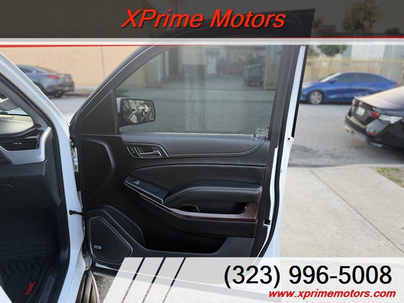 Used 2020 GMC Yukon XL SLT AWD/4WD image 36