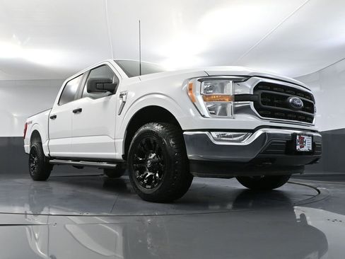 Used 2022 Ford F150 XLT image 50