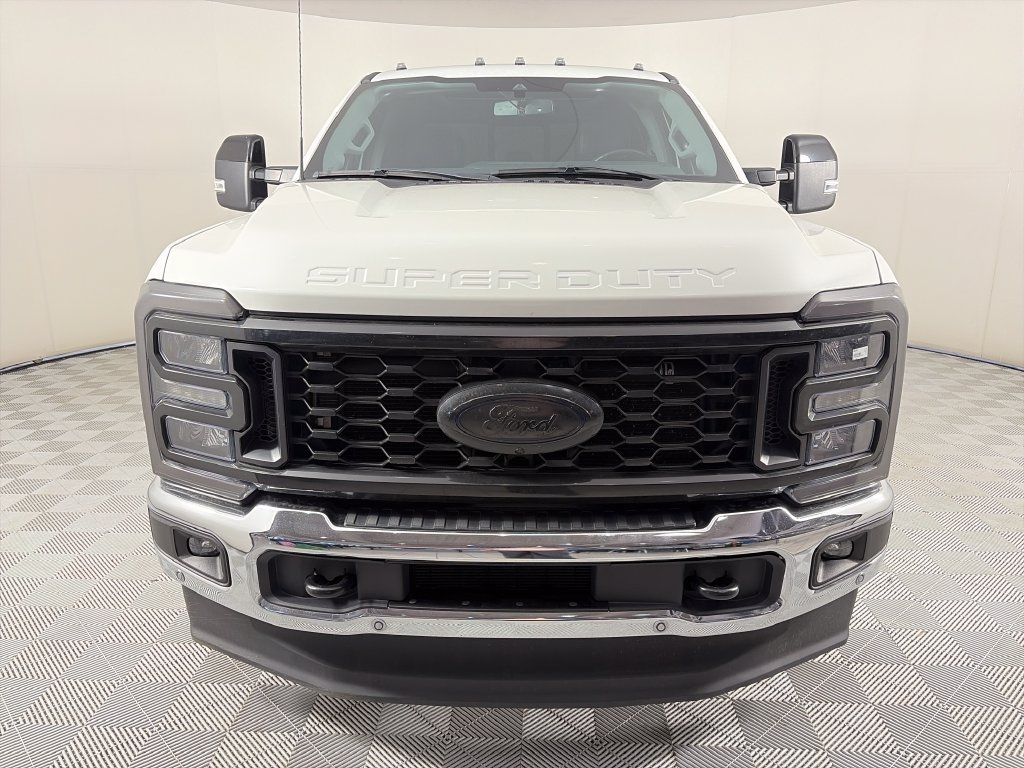 Certified 2024 Ford F350 Lariat w/ Lariat Ultimate Package AWD/4WD image 2