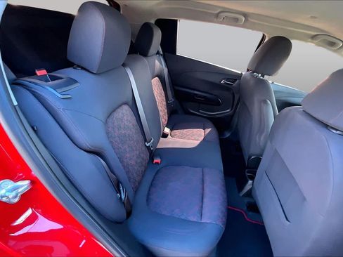 Used 2017 Chevrolet Sonic LT FWD image 20