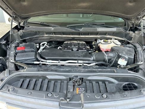 Used 2023 Chevrolet Silverado 1500 LT image 41
