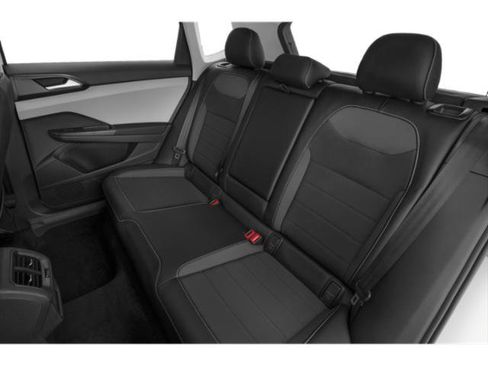Used 2024 Volkswagen Taos SE FWD image 13