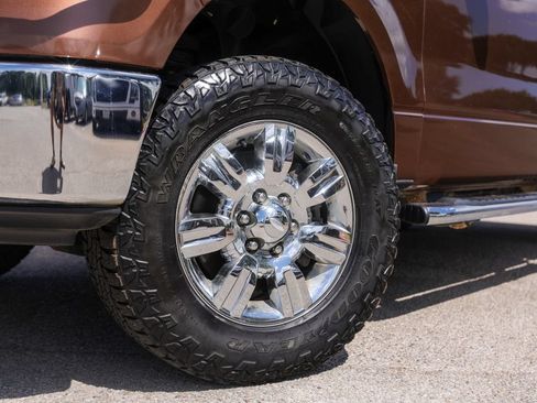 Used 2012 Ford F150 XLT w/ XLT Chrome Pkg RWD image 4