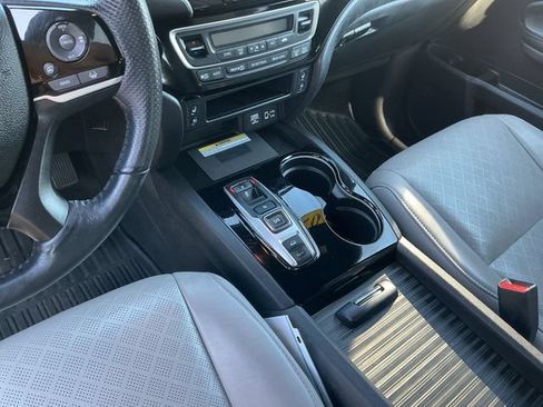 Used 2021 Honda Passport Elite image 18
