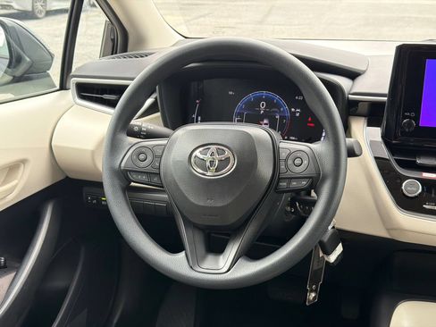 New 2026 Toyota Corolla LE FWD image 24