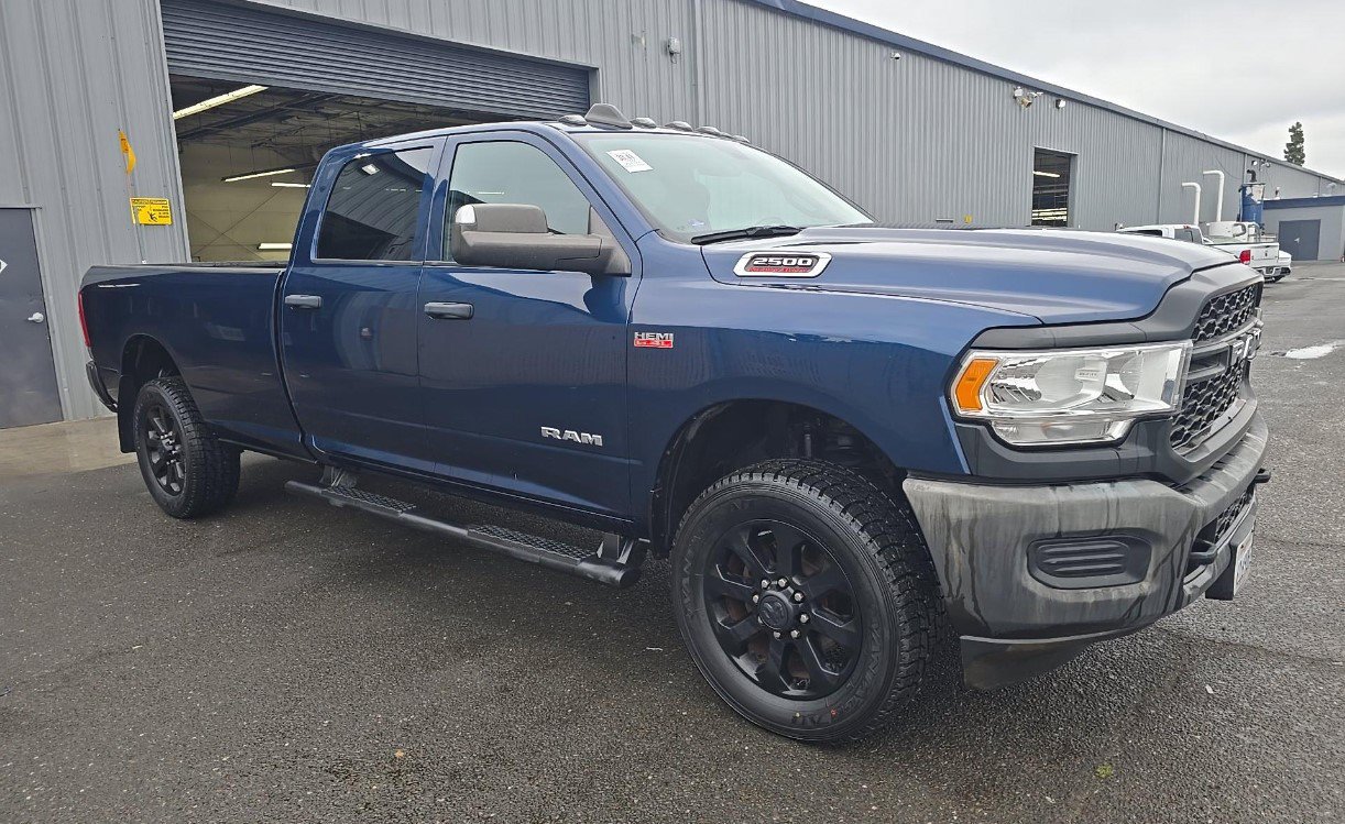 Used 2022 RAM 2500 Tradesman AWD/4WD image 2
