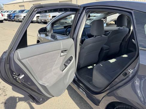 Used 2011 Toyota Prius Two image 20