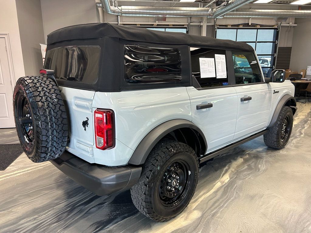 Used 2022 Ford Bronco Black Diamond AWD/4WD image 31