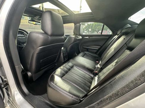 Used 2022 Chrysler 300 S RWD image 38