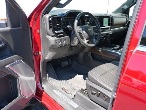 Used 2024 Chevrolet Silverado 3500 High Country w/ High Country Premium Package AWD/4WD image 14