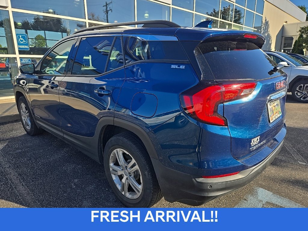 Used 2020 GMC Terrain SLE w/ Driver Convenience Package AWD/4WD image 5