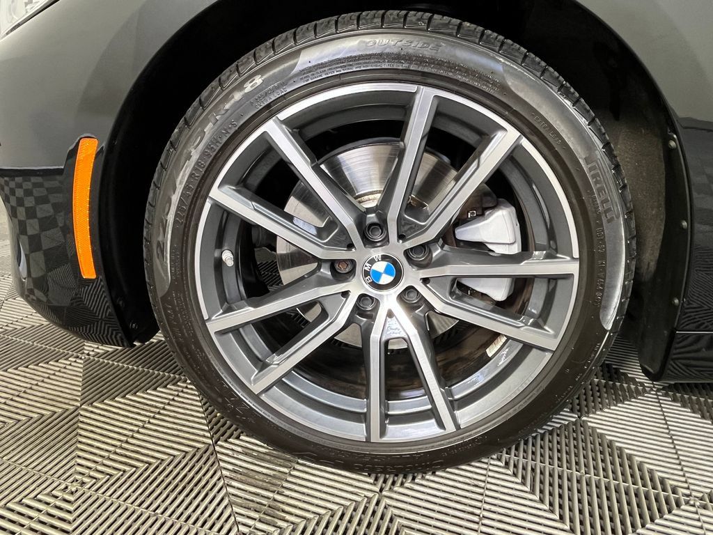 Certified 2024 BMW 430i xDrive Coupe w/ Premium Package AWD/4WD image 14