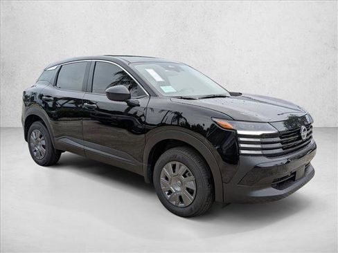 New 2025 Nissan Kicks S image 6