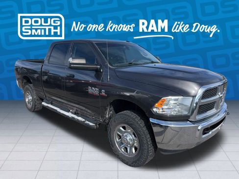 Used 2018 RAM 2500 Tradesman w/ Chrome Appearance Group image 6