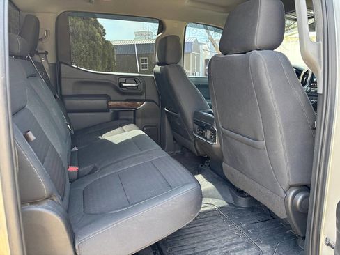 Used 2021 GMC Sierra 1500 Elevation image 18