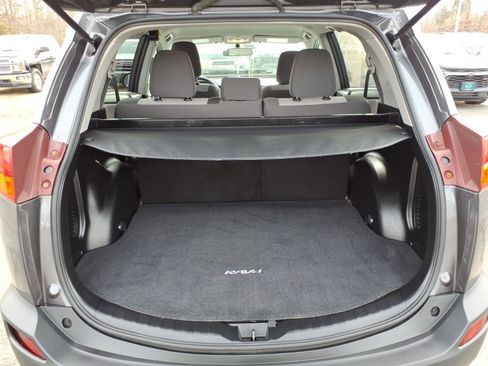 Used 2014 Toyota RAV4 LE image 26