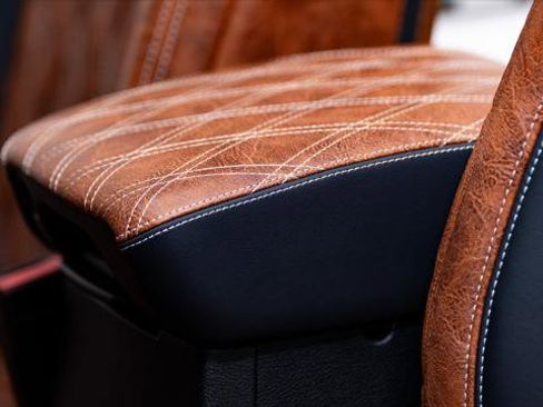 Used 2026 Jeep Gladiator Sport image 41