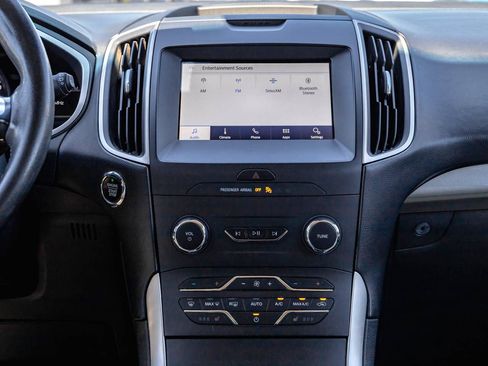 Used 2020 Ford Edge SEL FWD image 14
