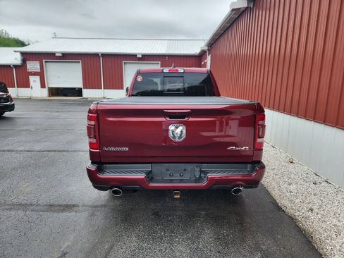 Used 2023 RAM 1500 Laramie AWD/4WD image 7