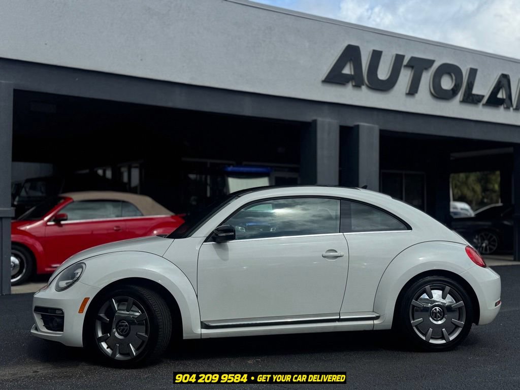 Used 2014 Volkswagen Beetle TDI FWD image 4