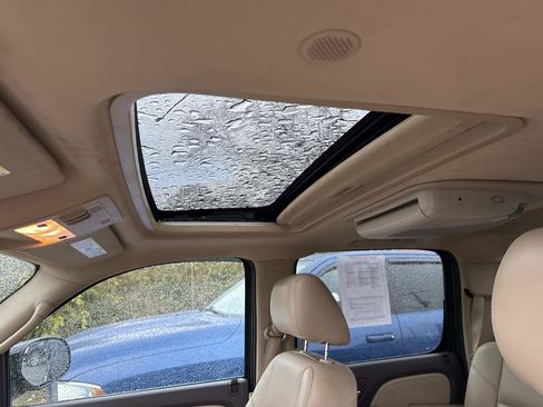 Used 2010 GMC Sierra 1500 Denali image 4