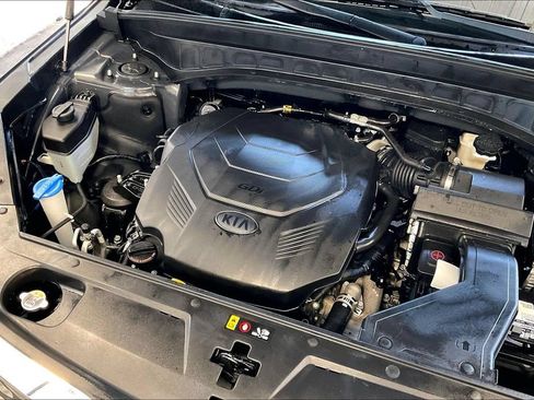 Used 2021 Kia Telluride LX FWD image 32