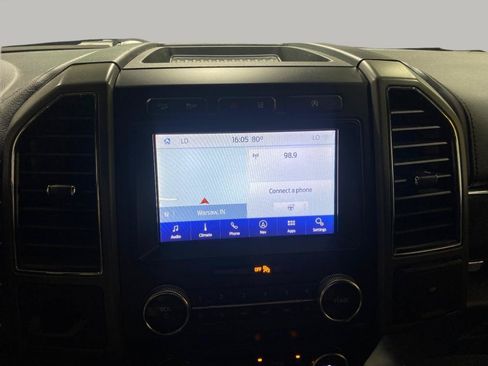 Used 2020 Ford Expedition XLT w/ Equipment Group 202A AWD/4WD image 12