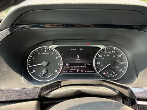 Used 2025 Nissan Pathfinder SV FWD image 16