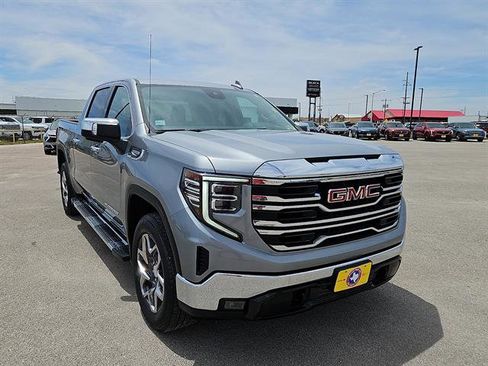 Certified 2023 GMC Sierra 1500 SLT RWD image 7