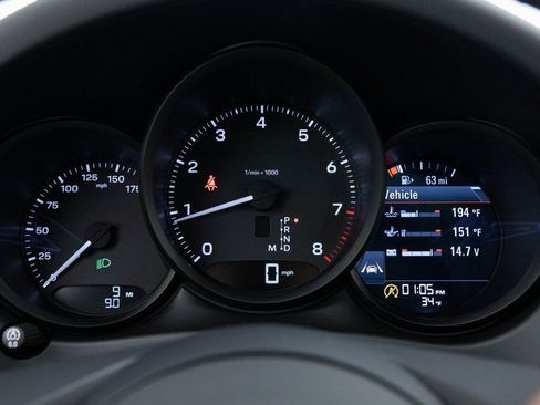 Used 2023 Porsche Macan image 23