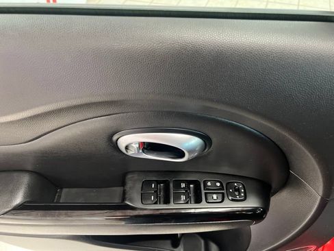 Used 2016 Kia Soul + w/ Audio Package FWD image 19