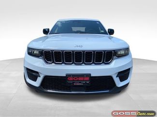 New 2026 Jeep Grand Cherokee Laredo X AWD/4WD video 2