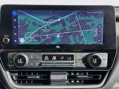 Used 2024 Toyota Grand Highlander AWD Hybrid image 16
