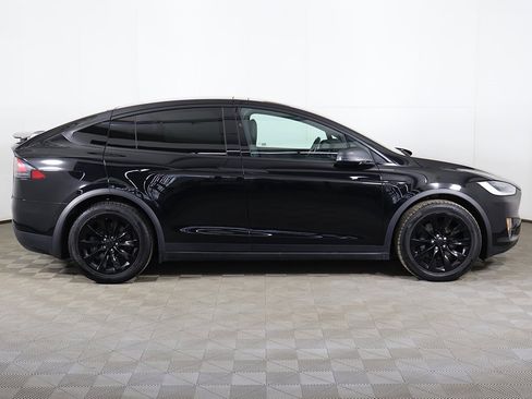 Used 2020 Tesla Model X Long Range image 18