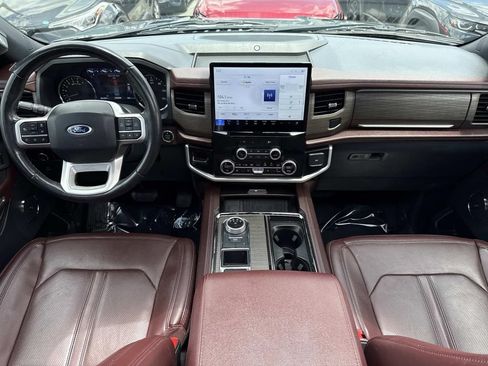 Used 2024 Ford Expedition Limited RWD image 20